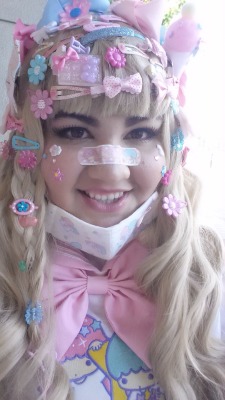 noticed–by–senpai:  Some shots of my Little Twin Stars themed decora coord I wore the other day for a meetup in Little Tokyo!