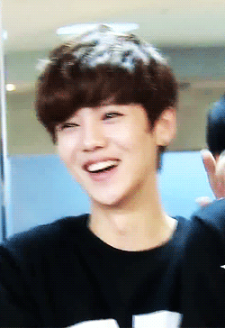 ohmi-ja-deactivated20141029:  cute luhan (◕‿◕✿)         
