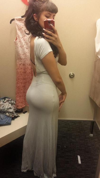 milliondollarnigga:lumz:  i wish my cousin wsnt marrying white ppl so i could wear this @ the wedding and it acceptable  well goddamn Killing that dress Boo        looking very sexy