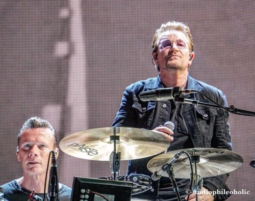 The Dynamic Duo. Larry and Bono. @u2_breathe @u2 @u2.wolves @u2start @u2news . . . . . #livemusic #s