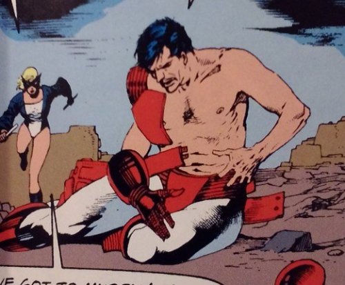 kiyaar:  tonystarksredthong:  Avengers Annual Issue #16 I’d be rushing towards that sight too, Bobbi