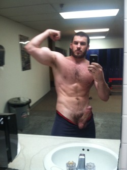 bigdicksinpublic:  WHOA WHOA WHOA, MAN!!!!!