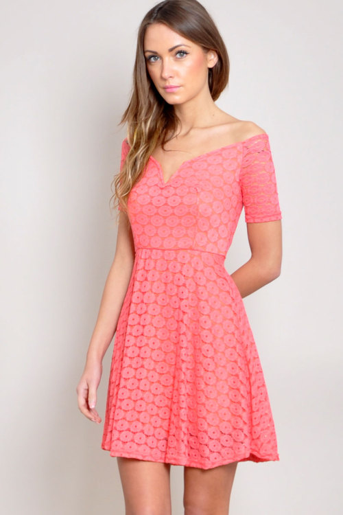 hot-vintage-fashion:TFNC skater style lace dress with short low sleeves. Very flattering dress and a