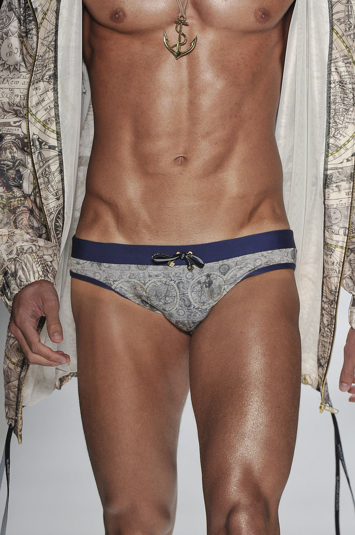 VERSACE