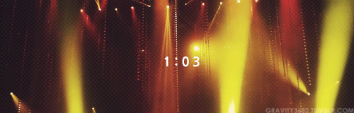 gravity3652:  2013 Christmas In Nell’s Room LIVE Gif Part 1