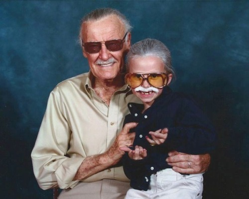 archiemcphee:  A little girl attending the 2013 Motor City Comic Con enthusiastically cosplaying as the legendary Stan Lee is undeniably awesome. But when that same little girl poses for a photo with the real Stan Lee? That, friends, is Super Awesome
