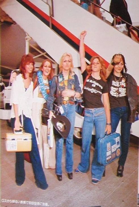 anything-for-my-baby:  The Runaways in Japan 1977