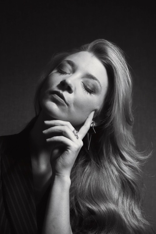 some-natalie-dormer:Natalie Dormer adult photos