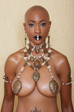 naked-african-girl:  So Sexy … So Sexy ….. http://bit.ly/1NPuFKl