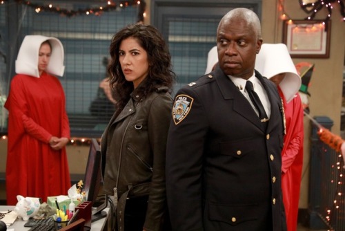 Brooklyn Nine-Nine: “HalloVeen” episodic photos (2 of 2)