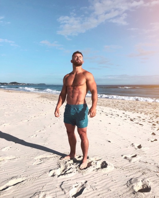 holidaymen:  isnathanreal:  Gymshark trunks   Nathan 