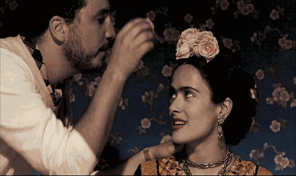 muskming:  Frida  2002 film directed by Julie Taymor 