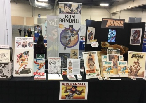 Ready to rock, #Trekker style at Booth 97! #ilikecomiccon #comics #comiccon