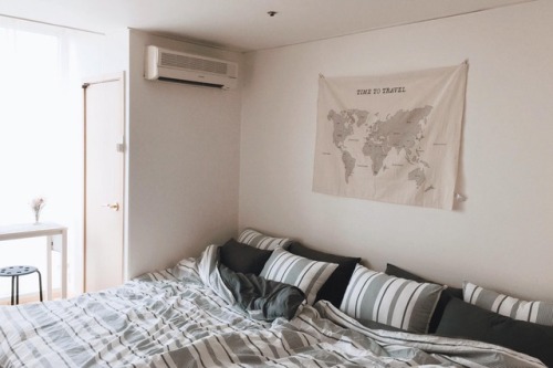 Work: room decoration It took me almost a month to finish it, so glad I’ve finally done i