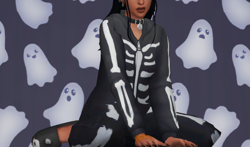 Spooky Pjs for Adults: Perfect for your horror buff sims!There were two pieces of cc that I had want