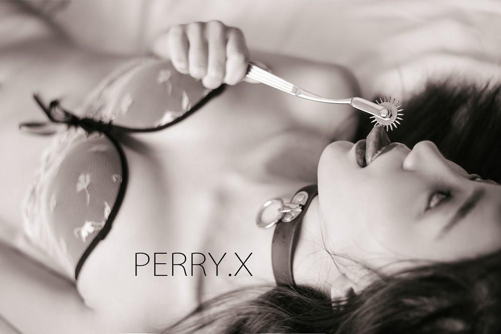 moregoat:  perryxx:  加私汤看更多作品   &gt;&gt;点这里约拍