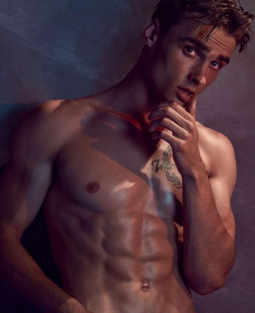 KORNELIJUS BUDRYSBy: Daniel Jaems