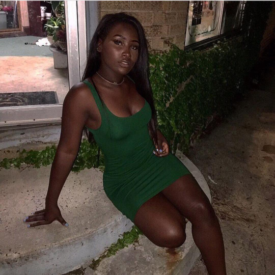 Ebony - Beauties
