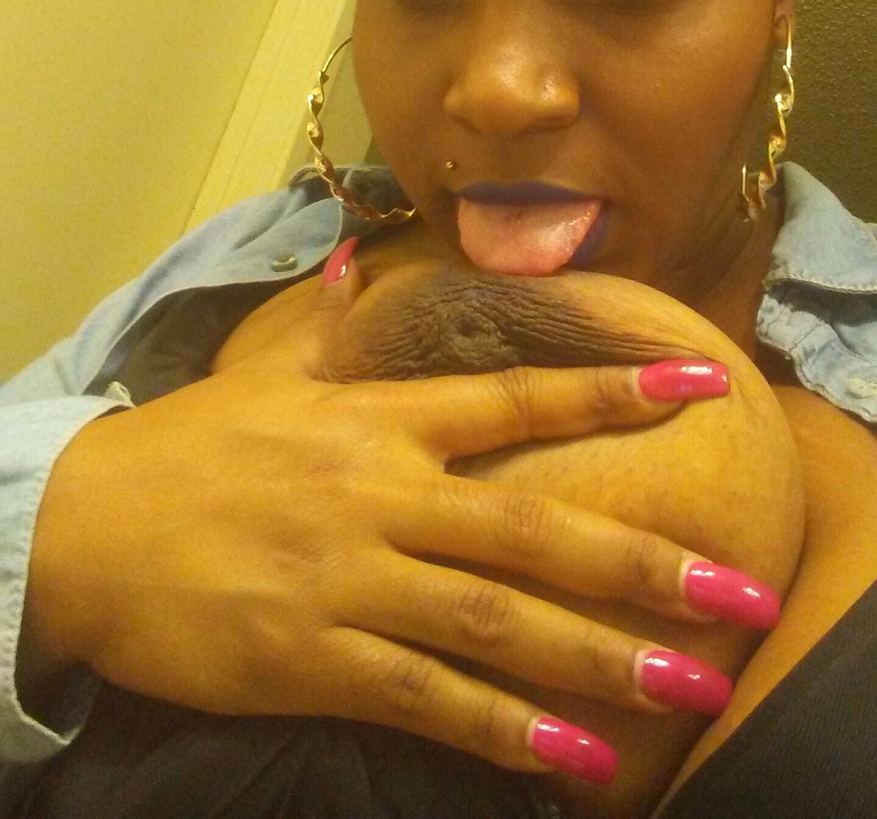 21 & Older Only!! Submit Pics/Gifs