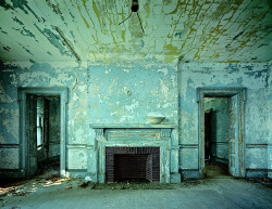 blue-voids:   Stephen Wilkes - Ellis Island Administrative Quarters