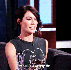 was-jaimelannisters-blog:  Lena Headey and Jimmy Kimmel talk Game of Thrones style