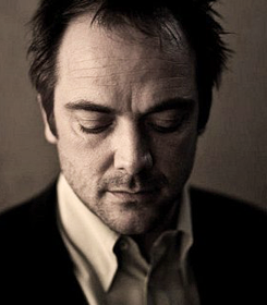 linifrax:  Happy Birthday Mark Sheppard!!! 