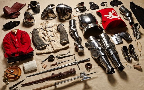 bantarleton:  The weapons and equipment of British warriors down the ages, from top to bottom; Huscarl, 1066 Crusader knight, 1244 Longbowman, 1415 Yorkist Man-at-Arms, 1485 New Model Army musketeer 1645 Private, 1709 Corporal, 1815 Private, 1916 Lance