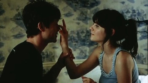 Fotogramas de (500) days of Summer (2009) Marc Webb. ESTACIONES Todo iba tan bien..un ‘amigo especia