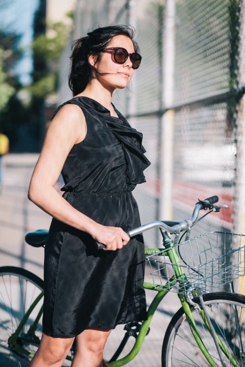 Black dress - Green bicycle