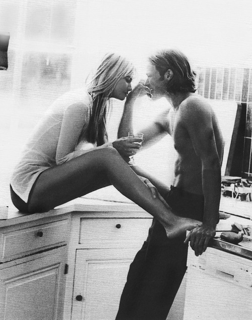 resplend3nt-rap4cious:  vosegus:  masquese:  YOU make me happy  Sie tun, Sonnenscheine…