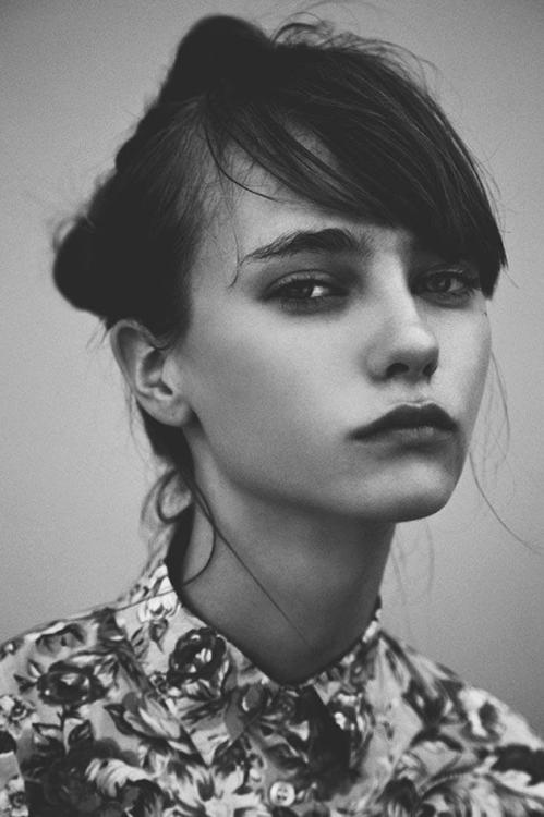naptaker:  Alexandra Tikerpuu by Mitchell McLennan 