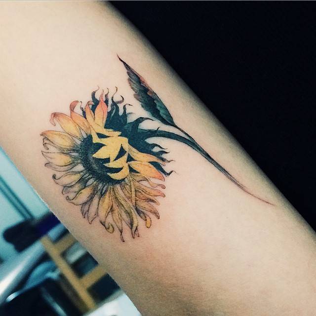 Illustrative style sun flower tattoo on the left... - Official Tumblr page  for Tattoofilter for Men and Women
