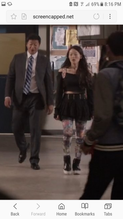 teenwolfkirayukimura:Kira’s leggings in 3x13 are by Wet Seal. You can see the same pattern over the 