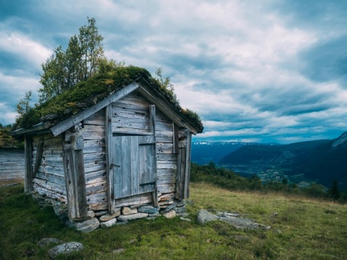 cabinporn: This is a summer cabin for sheep herders at Kolingseggi in Voss, Norway Contributed by A.
