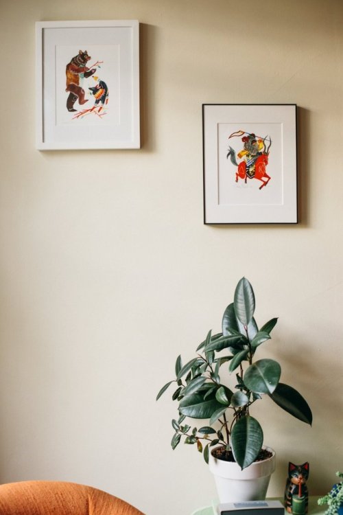 perceptinspire:Details. Apartment Therapy: Andrew & Becky’s Bright, Eclectic Seattle Apartment