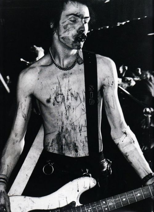 XXX vaticanrust:  Sid Vicious photo