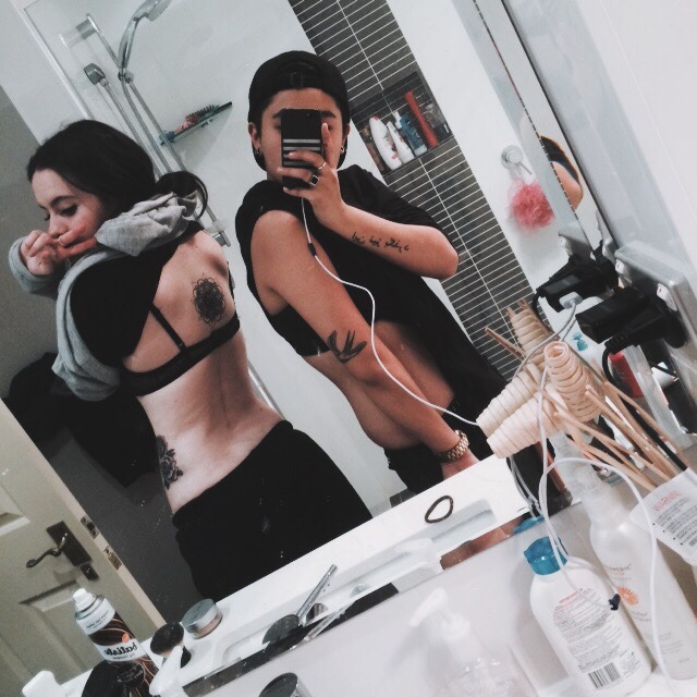 lanabackwards:  andro-boi:  Lesbians and tattoos tho lol  True