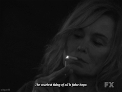 https://64.media.tumblr.com/481eb6e8ba938633a11ece1a301758ad/tumblr_micfsmANhc1ql8ud2o1_500.gif