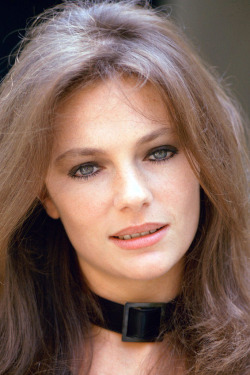 vintageruminance:  Jacqueline Bisset 