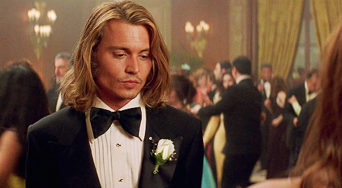 becauseitisjohnnydepp:  Why are you smiling? - Why are you smiling? I don’t know.