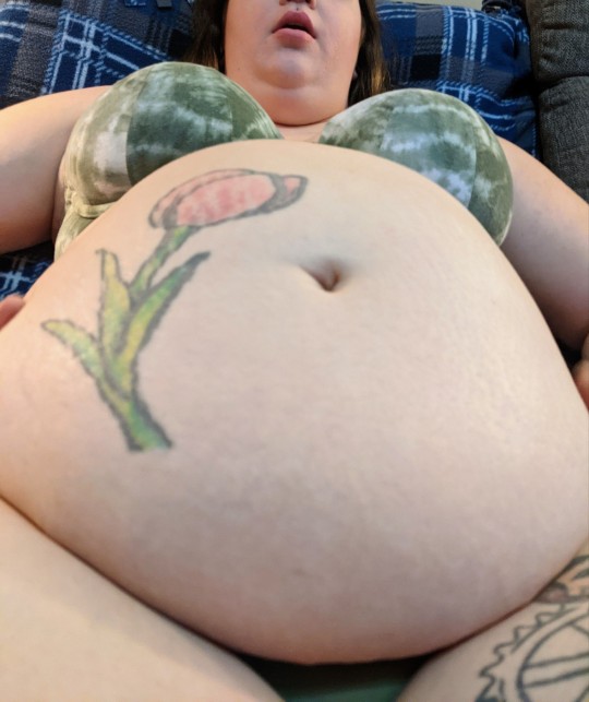 Porn photo pot-belly-piggie-deactivated202:This fat
