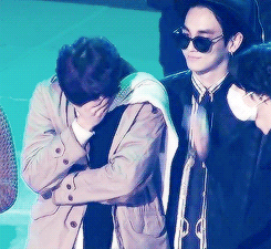 woneko:  Kibum and his little shy boy~ 
