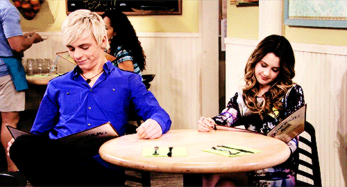 austinswoons: (◡‿◡✿)