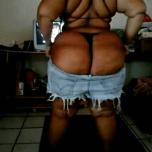 iwantpoundcakez:  Damn son 😩 sumbody mama need to give up and put on that sundress