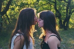 the-inspired-lesbian:  Love and Lesbians