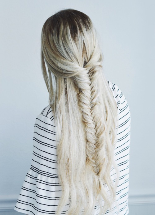 fortheloveofbraids:  (Source: Megan Gentry)