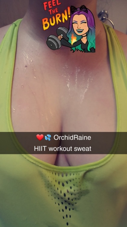 Sweaty Monday workout. If you want to join my Snapchat to get snaps like this, panty shots, me playi