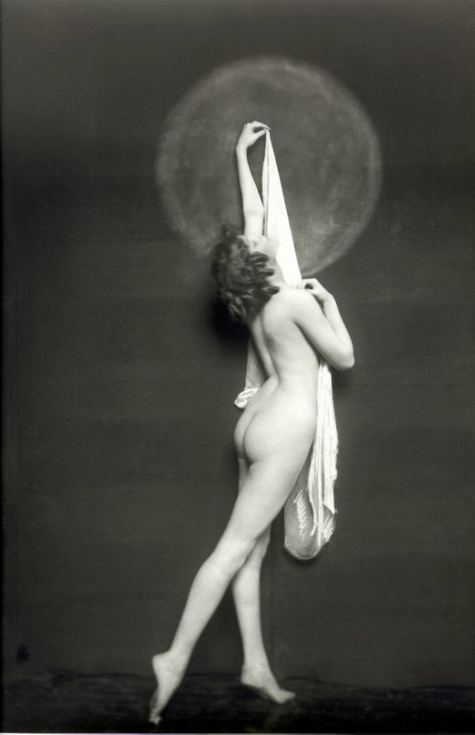 Sex #4154 - Alfred Cheney Johnston & the pictures