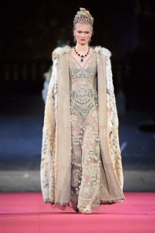 Cloak for Val the Wildling PrincessDolce &amp; Gabbana