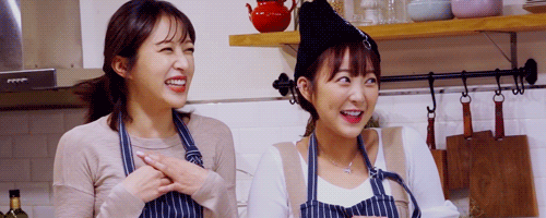 hyoyu:they just love le so much